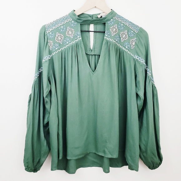 Flying Tomato Tops - Flying Tomato Green Embroidered Top #T047
